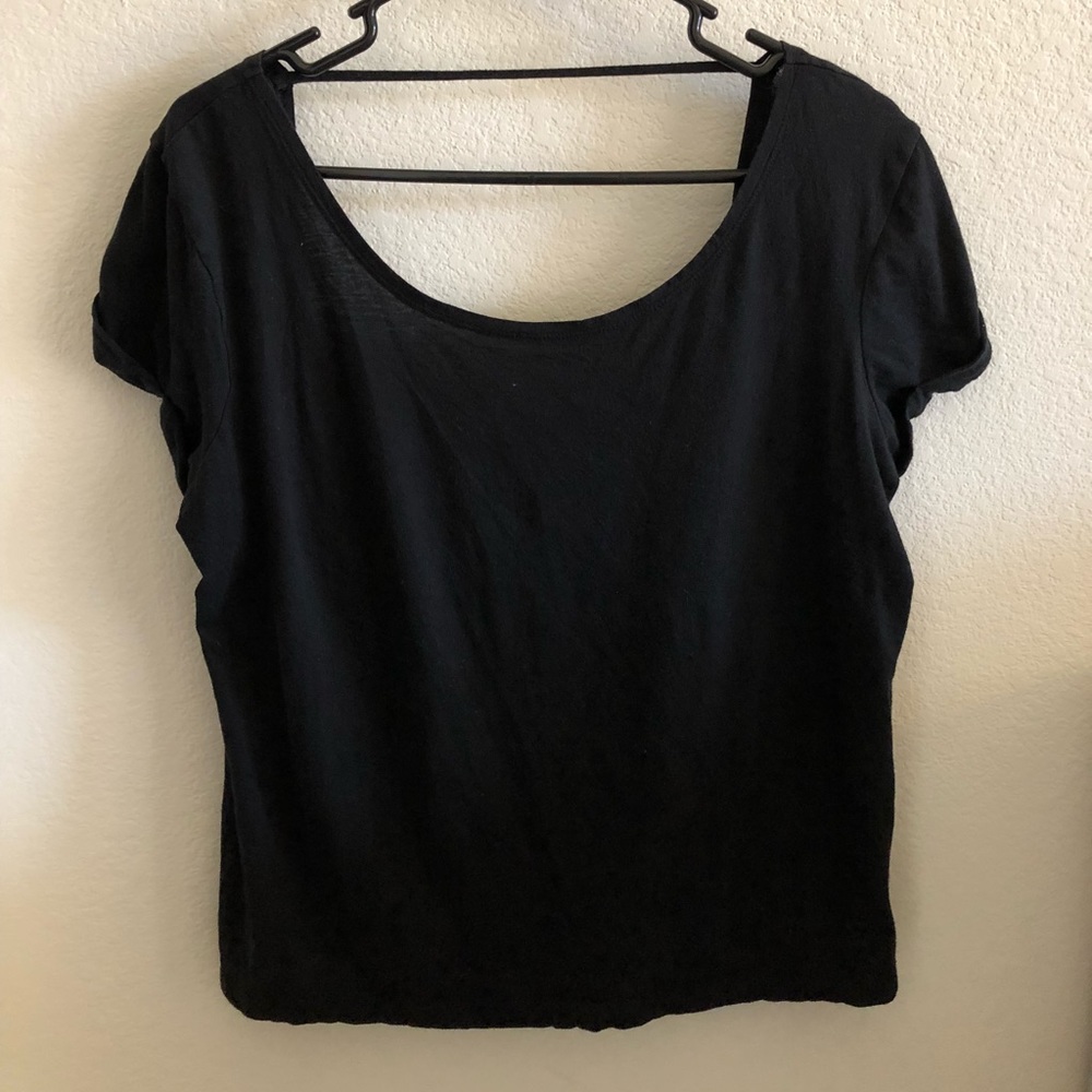 Victoria’s Secret black t